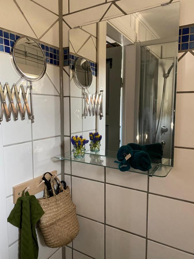 B&B Bland Ormbunkar Och Rosor Falkenberg Dış mekan fotoğraf